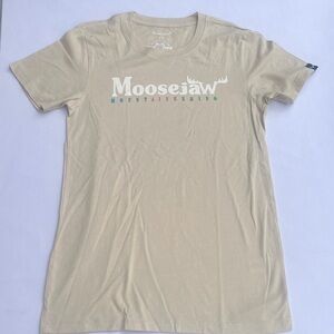 Moosejaw T-Shirt Women’s Short Sleeve Crew Neck Graphic Outdoorsy Logo Print